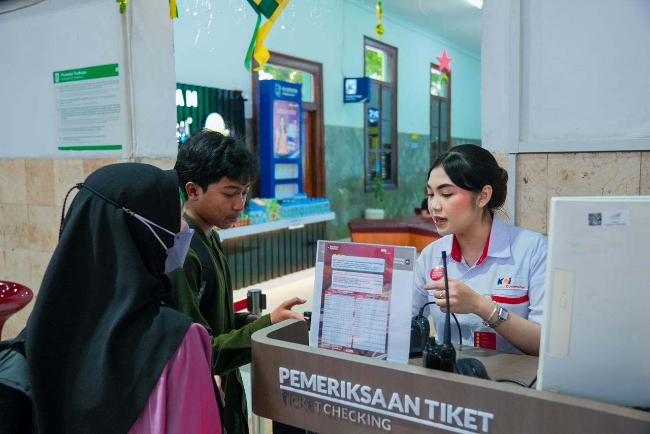 Commuter Line Wilayah 8 Surabaya Jadi Andalan Masyarakat Saat Lebaran 1447 H hingga Tembus 652.692 Pengguna