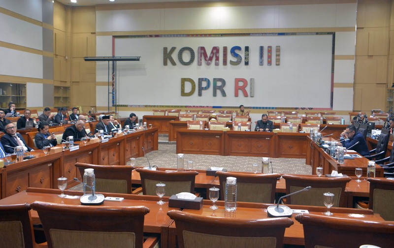 Komisi III DPR Terima Masukan Dari Ahli Soal RUU Acara Perdata.