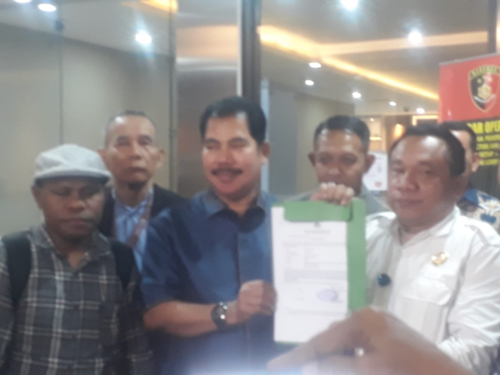 Relawan 08 Resmi Laporkan Saiful Mujani Dan islah Bahrawi Ke Bareskrim Polri,  Bang Iwan : Anda Yang Melempar Anda Yang Menuai