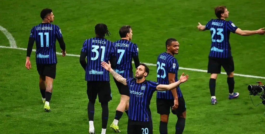Pecundangi Como, Inter Milan Dekati Scudetto
