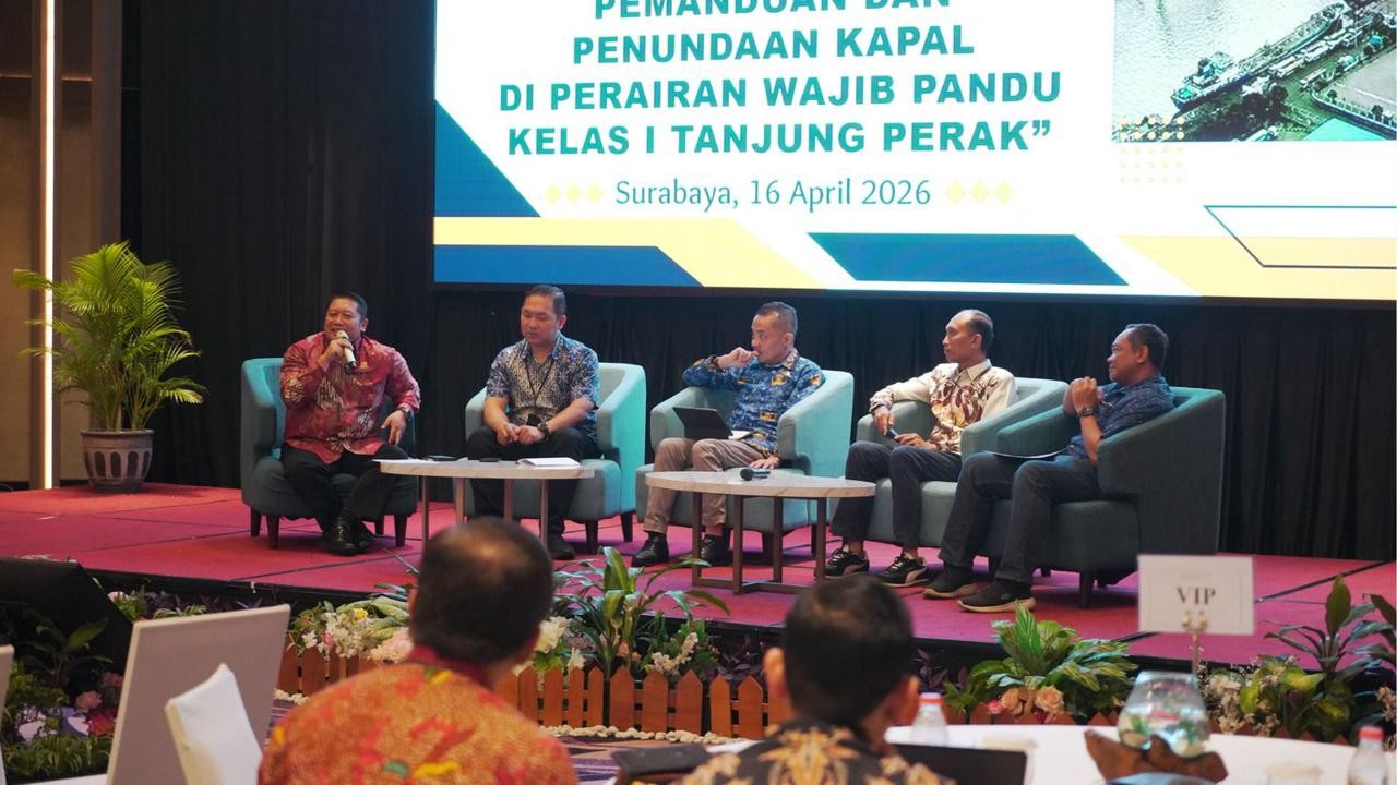 Kolaborasi Terminal Teluk Lamong dengan KSOP Utama Tanjung Perak Hadirkan Eazi Dalam Transformasi Layanan Operasional Pelabuhan