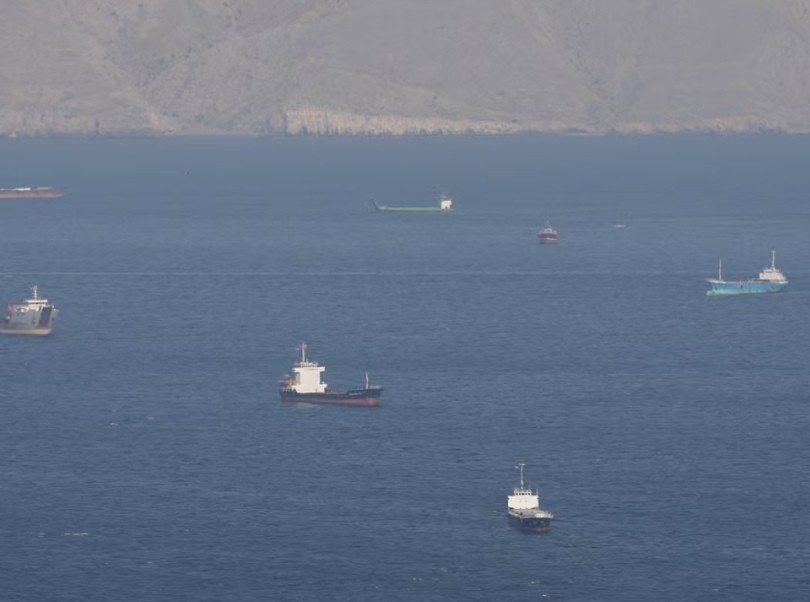 Iran Kembali Tutup Selat Hormuz hingga AS Cabut Blokade