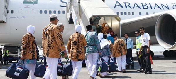Sufmi Dasco Lepas Kloter Pertama Haji 2026