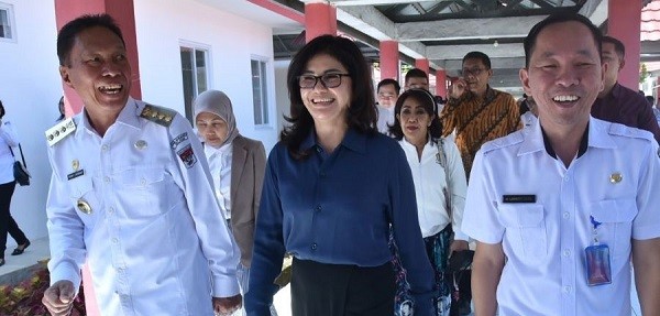 Felly Estelita Runtuwene Tinjau RSUD Amurang, Dorong Peningkatan Layanan Kesehatan di Minahasa Selatan