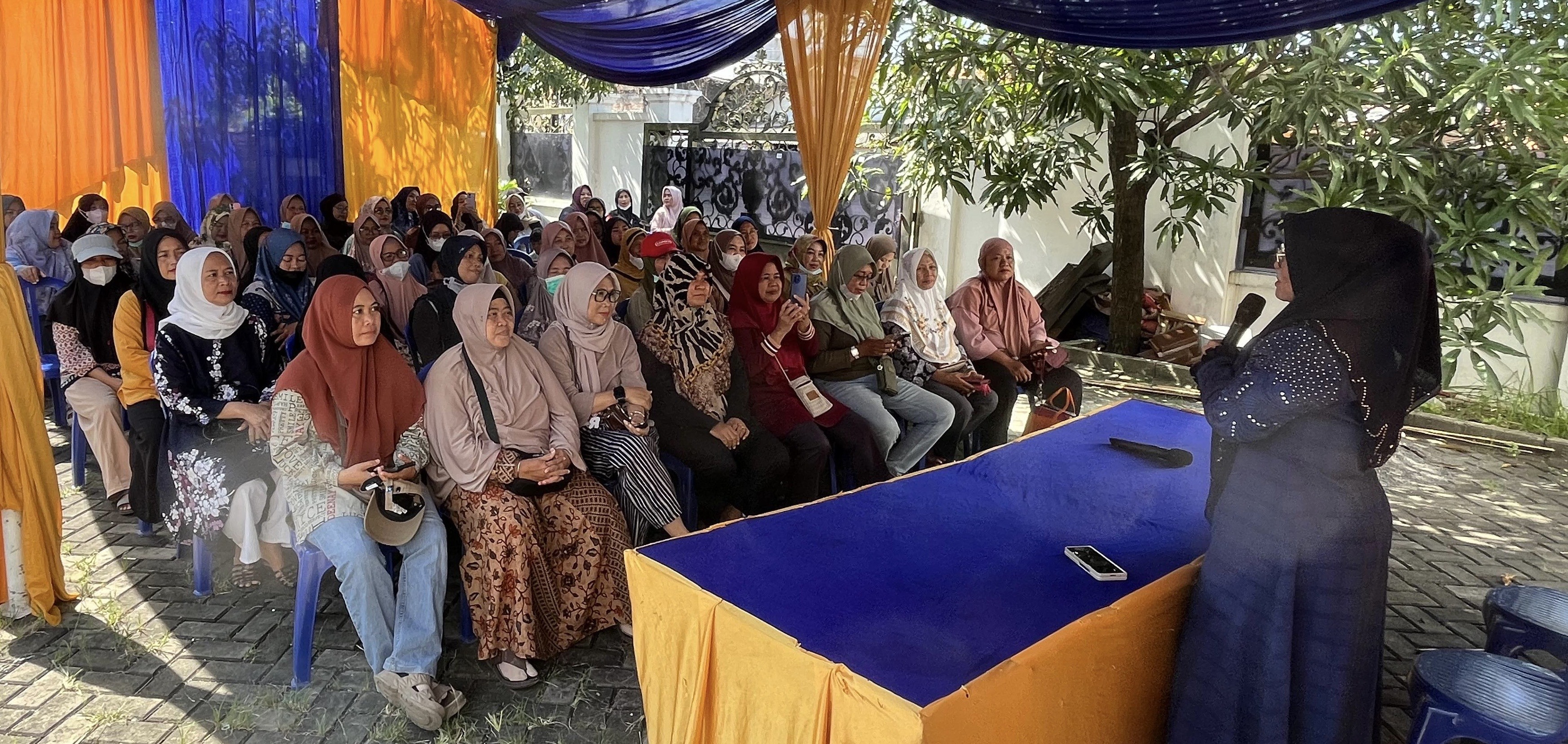 Siti Qomariyah Dorong Penguatan Fasilitas Keagamaan dan Pemberdayaan Perempuan