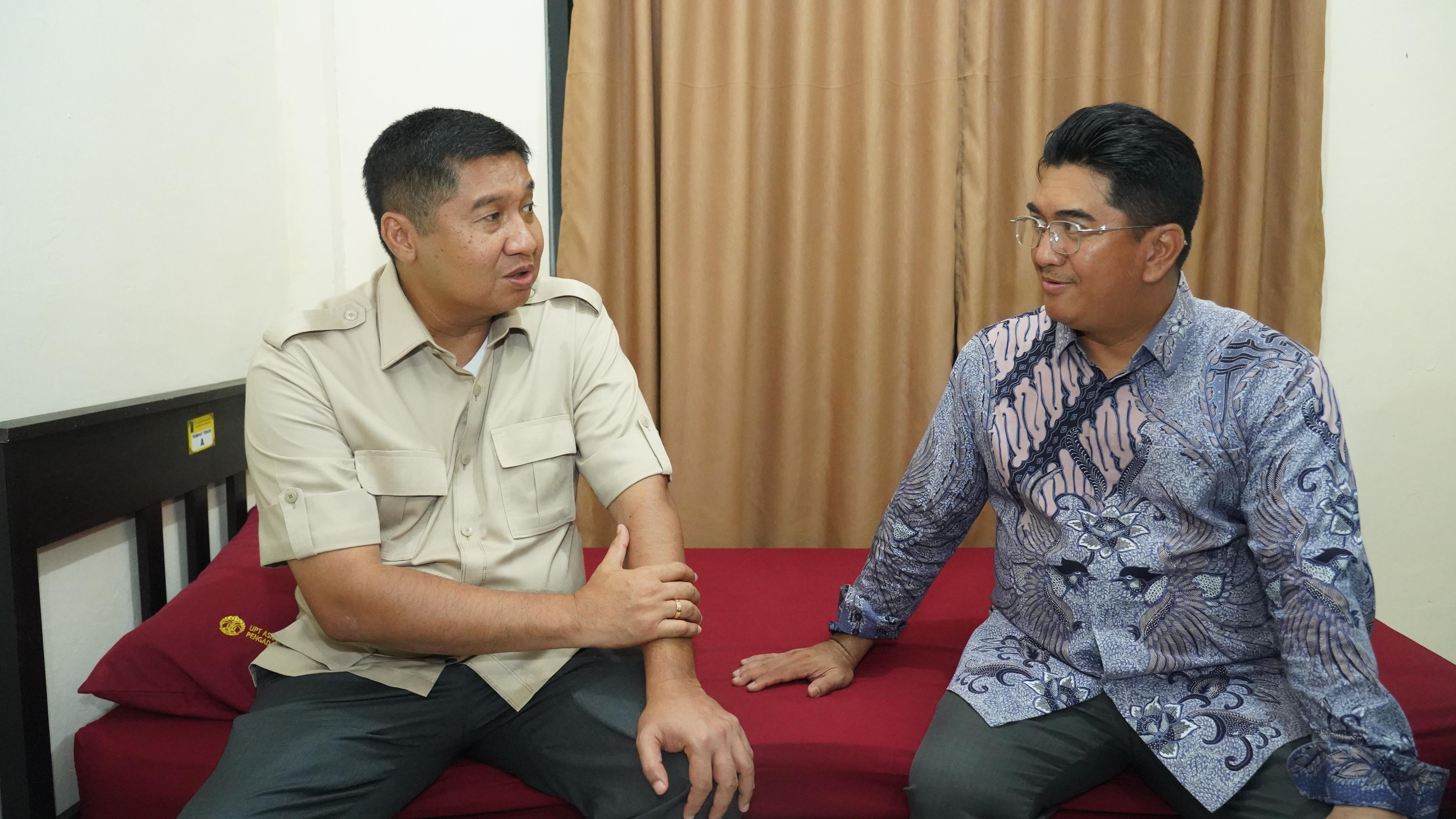 Menteri PKP Temui Rektor UI, Bahas Skema Pengembangan Hunian Mahasiswa