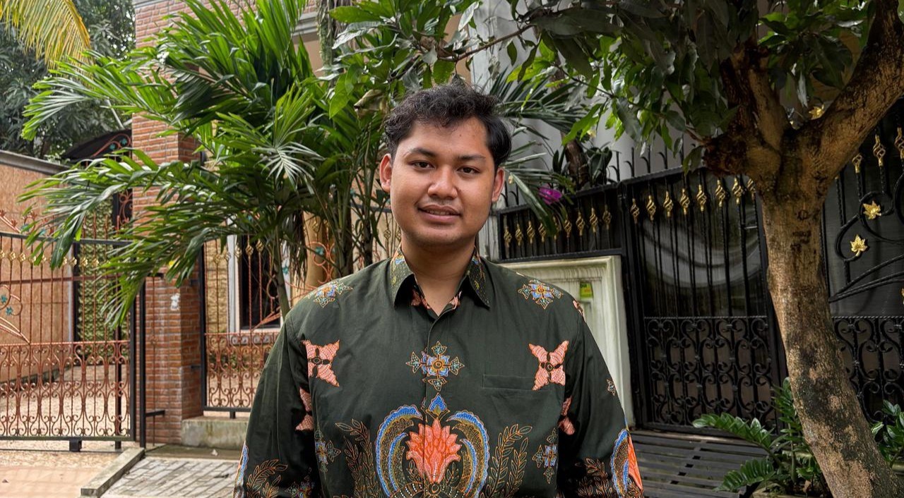 Hardiknas 2026: Pendidikan Kita Sedang Berlari Maraton atau Asyik di Treadmill?