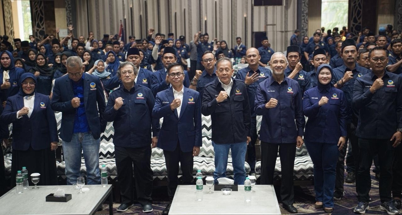 M. Rizky Tekankan Penguatan Struktur dan Kerja Kolektif dalam Pelantikan NasDem Kabupaten Bekasi
