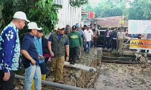 Supian Suri Satset Benahi Jembatan Jago dan Persoalan Sampah Depok