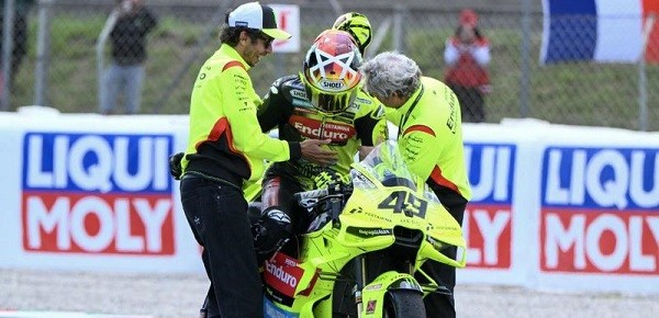 Fabio Di Giannantonio Raih Kemenangan Dramatis di MotoGP Catalunya