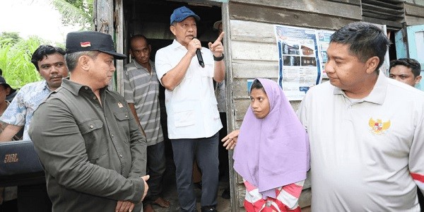 Tinjau Program BSPS di Balikpapan, Mendagri Pastikan Bantuan Tepat Sasaran