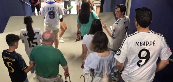 Perpisahan Penuh Emosi di Bernabeu, Arbeloa Tinggalkan Jejak Mendalam di Ruang Ganti Madrid