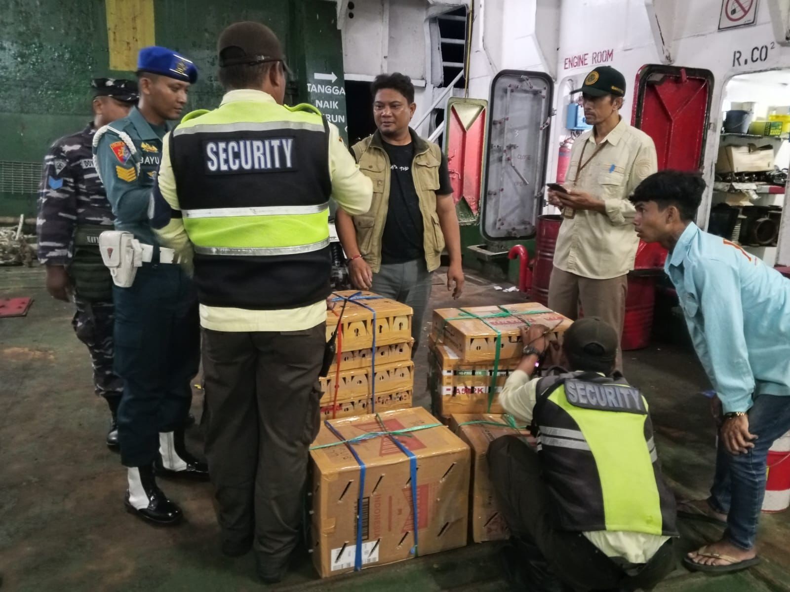 Barantin Gagalkan Penyelundupan 493 Ekor Burung di Pelabuhan Ketapang, Banyuwangi