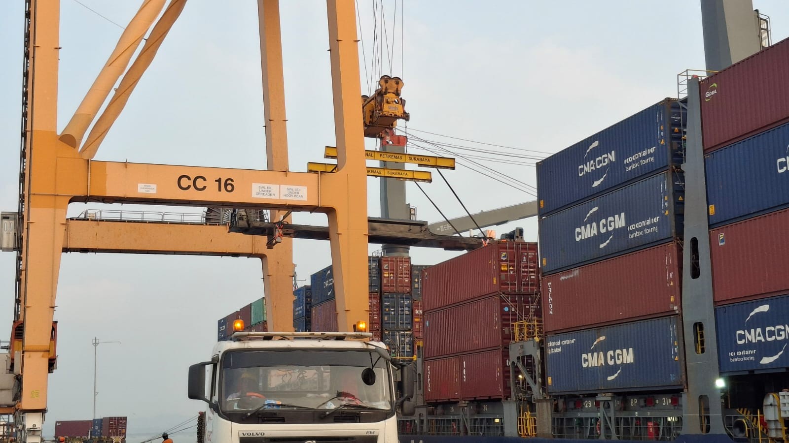 TPS Kembali Layani Ekspor Locomotive Platform PT INKA ke Australia