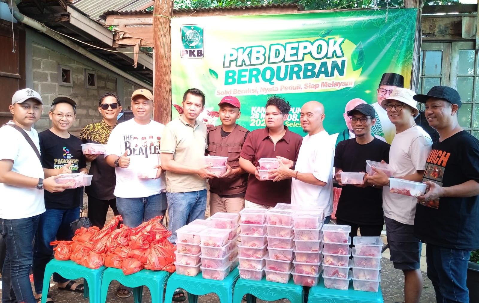 PKB Depok Hidupkan Semangat Berbagi dan Kebersamaan Lewat Penyaluran Hewan Kurban