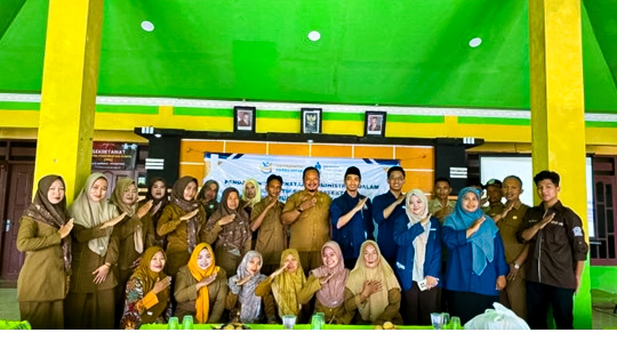 Ketika Lemari Arsip Menentukan Masa Depan Anak Desa