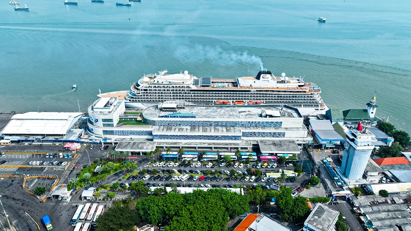 Kapal Pesiar Mewah Viking Orion Kembali Singgah di Pelabuhan Tanjung Perak Surabaya