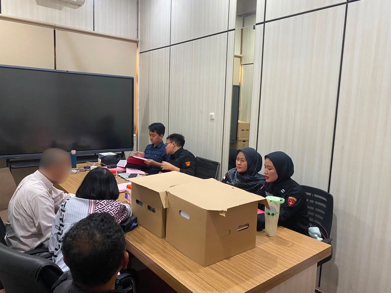 DJP Jatim I Limpahkan Tersangka dan Barang Bukti Kasus Penggelapan PPN PT SMS ke Kejaksaan