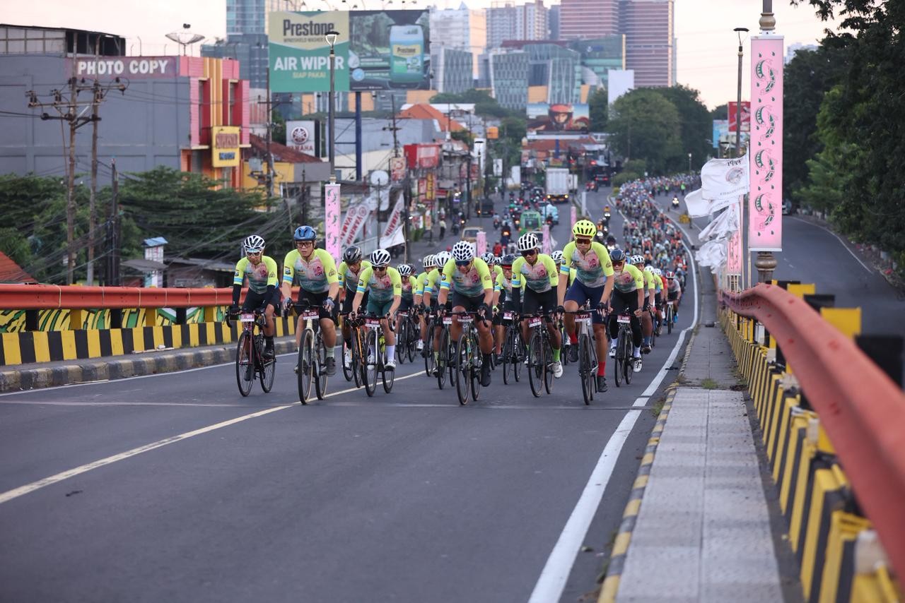 Bromo KOM 2026 Diikuti 1.000 Pesepeda dari 14 Negara, Kian Kokoh sebagai Ikon Sport Tourism