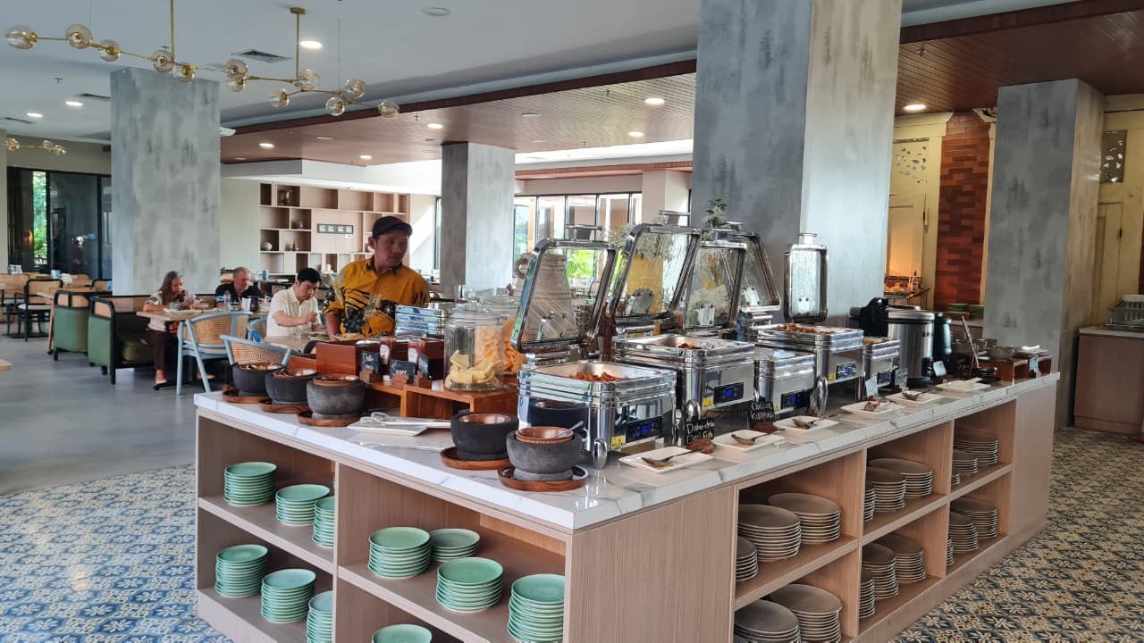 Tak Perlu Menginap, Kini Sarapan All You Can Eat Bisa Dinikmati di MYZE Hotel Sumenep