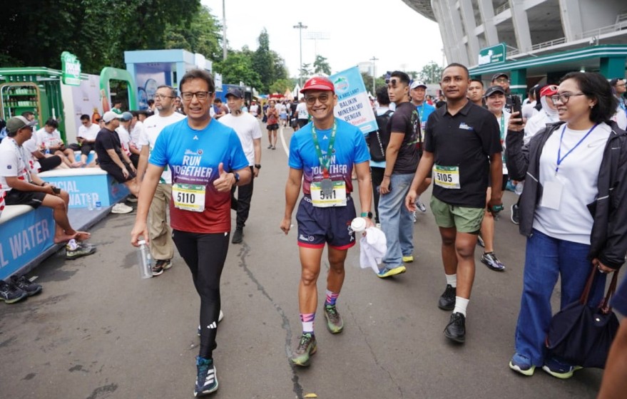 Menkes dan Direktur BTN Jadi "Mata" Peserta Penyandang Tunanetra di BTN JAKIM 2026