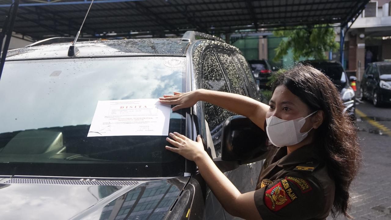 Pekan Sita Serentak, DJP Jawa Timur Sita 230 Aset Penunggak Pajak