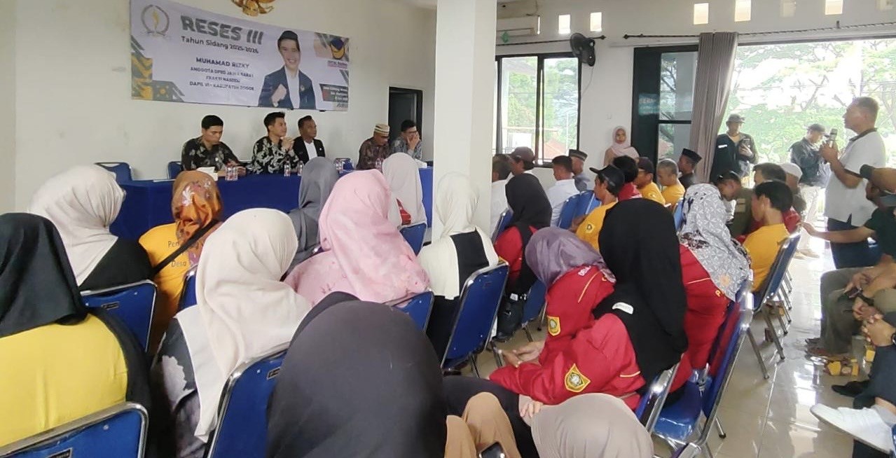 DPRD NasDem Perkuat Ketahanan Pangan Keluarga Melalui Bibit Produktif