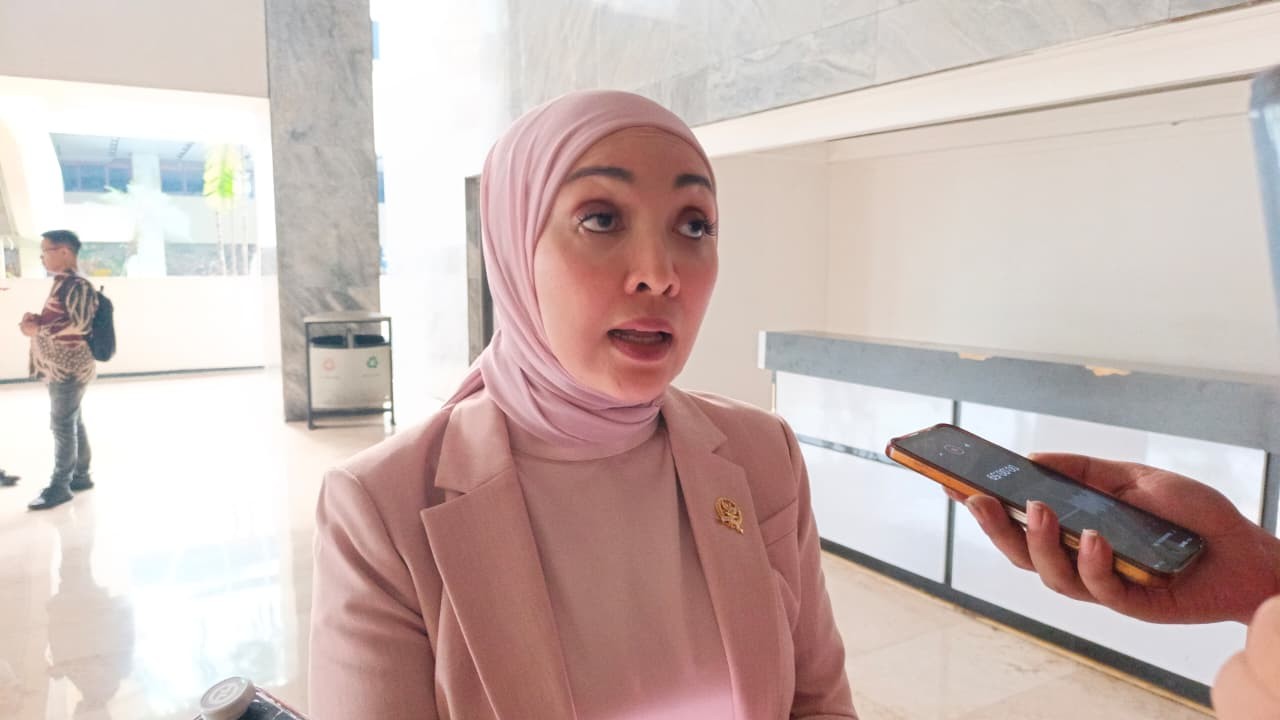 Legislator Erna Sari Dorong Evaluasi Penerapan Potongan 8 Persen Berpihak pada Mitra Ojol