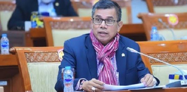 Bentuk Panja, Hinca Sebut untuk Awasi Kasus Eks Jampidsus