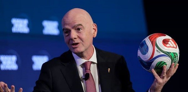 Presiden La Liga Desak Gianni Infantino Mundur, Sebut FIFA Rusak Sepak Bola Dunia