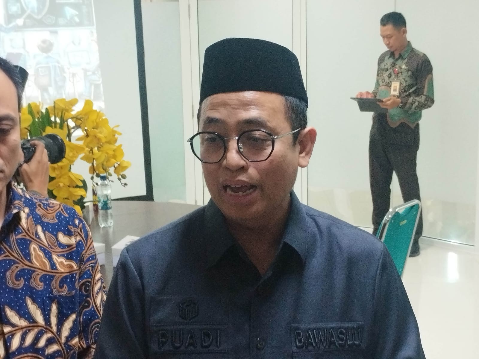 Bawaslu Ajak Mahasiswa Unas Awasi Ruang Digital dan Cegah Hoaks
