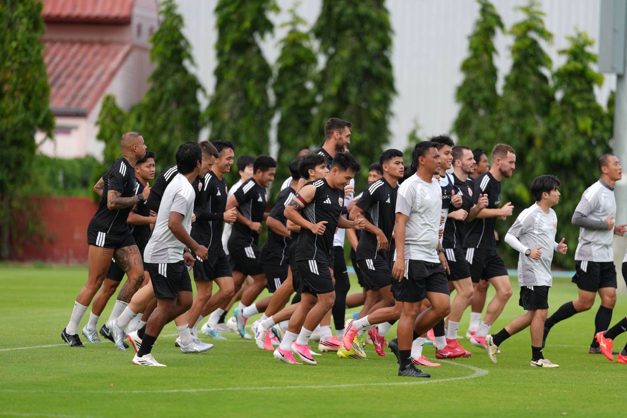 Shin Tae-yong Geber Persiapan Persija Jelang Musim Baru, Fokus Benahi Fisik dan Taktik