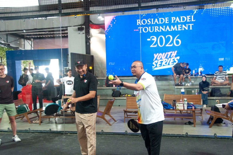 Andre Rosiade Buka Kejuaraan Rosiade Padel Tournament Youth Series 2026
