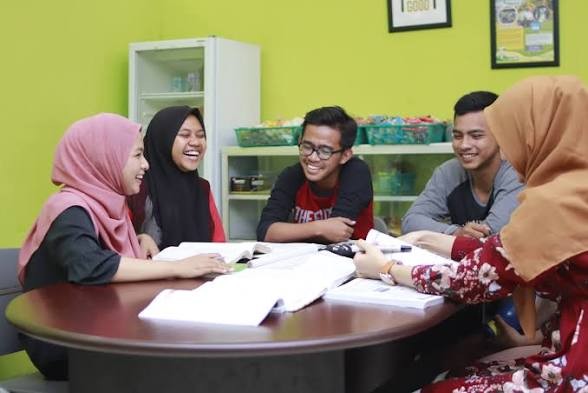Manfaat Diskusi Kelompok untuk Meningkatkan Kemampuan Siswa