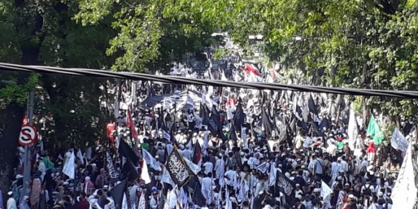 Demokrat Heran Penguasa Kok Paranoid Amat dengan Reuni 212?