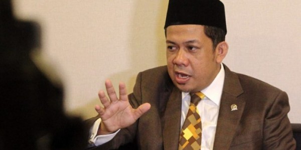 DPR Dorong Pemerintah Gunakan Sistem Pelacak Biro Umroh