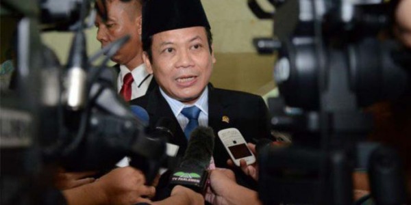 DPR Belum Terima Surat Pergantian Taufik Kurniawan