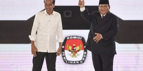 Jokowi Kampanye Di Probolinggo, Prabowo Ke Solo