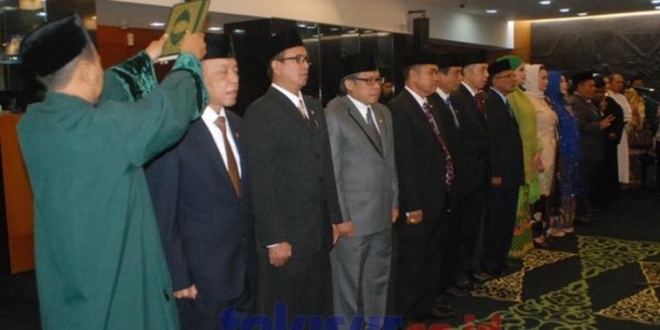 Nih 13 Anggota MPR Yang Baru Dilantik, Jhoni Allen Marbun Masuk Lagi