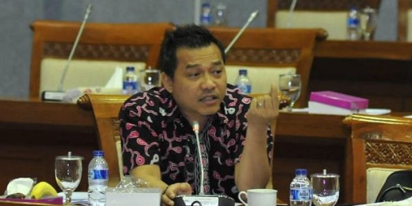 Komisi X DPR Tanggapi Wacana Impor Dosen Asing
