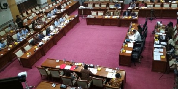 Pemerintah Dan Komisi I DPR Bahas Ekstradisi Indonesia – Asean