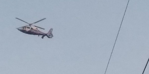 Jelang Magrib, Helikopter Polri Mondar-Mandir Di Langit Bawaslu