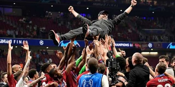 Liverpool Juara, Kloop pun Nggak Dipecat