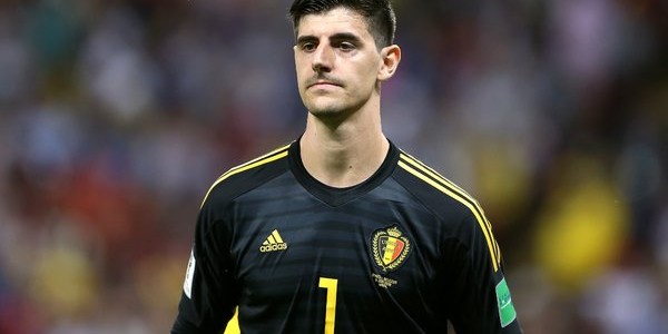 Courtois Menderita Cedera Pinggul