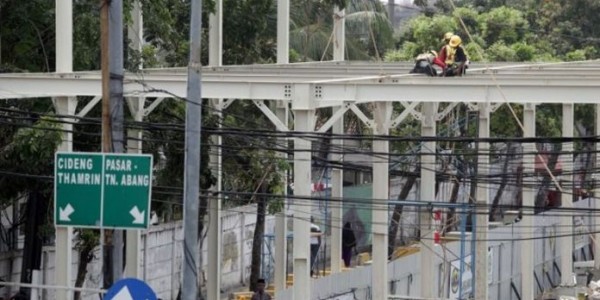 PD Pembangunan Sarana Jaya Didesak Kebut Pengerjaan Skybridge Tanah Abang