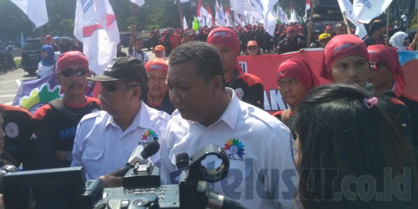 Buruh Merasa Jadi Sapi Perah