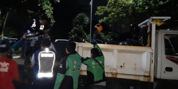 Parkir Sembarangan, Puluhan Ojek Online Diciduk Dishub
