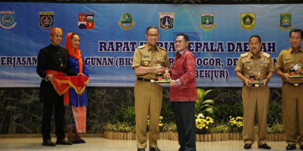 Wabup Bekasi Minta Transjakarta Beroperasi Sampai Cikarang