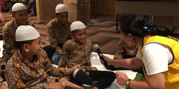 Lions Club Surabaya Patria Berbagi Kasih pada Kaum Dhuafa dan Anak Yatim