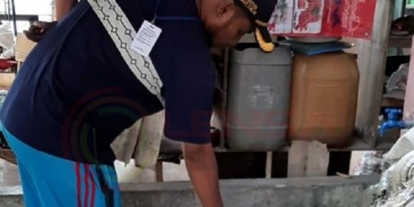 Warga Kalijaya Diduga Keracunan Limbah PT Fajar Surya Wisesa